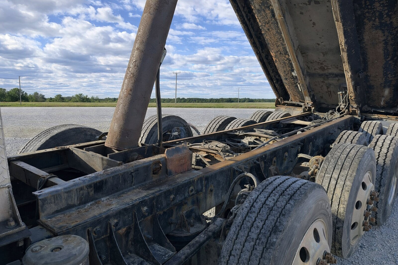 2005 MACK CV713 - Image 14